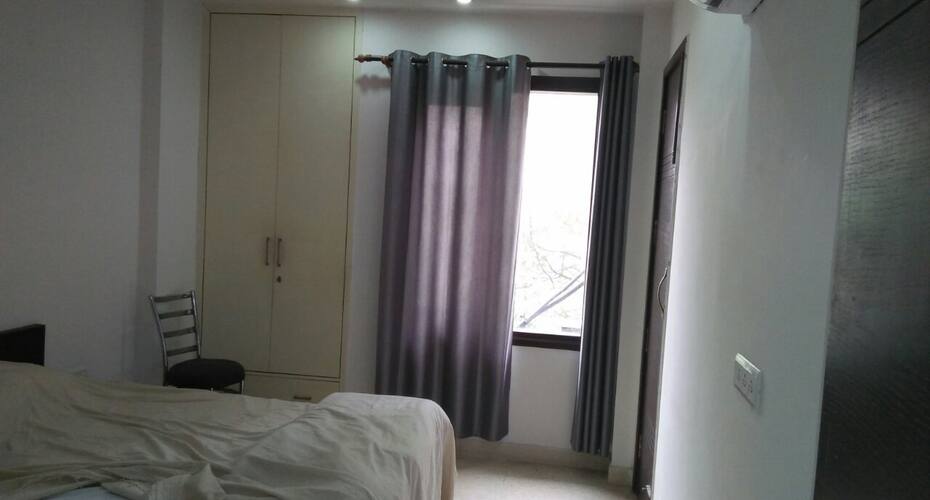 Amar gust house, New Delhi 5